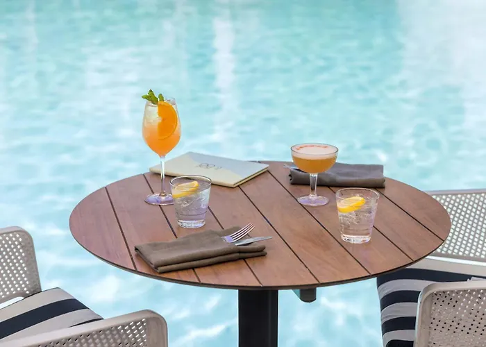 Peppers Beach Club